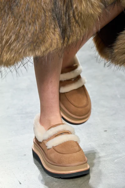 Look 29